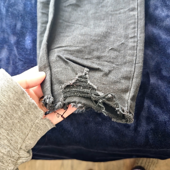 Black Distressed Skinny Denim - Picture 2 of 5